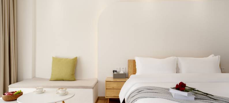 抚仙湖·听山｜LAKE·REVERIE·PARADISE设计师美宿(小湾村店)图片