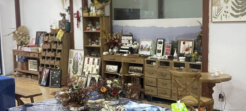 轻舍酒店(张家界国家森林公园景区武陵源店)图片