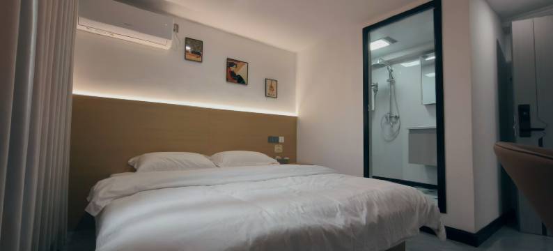 福聚民宿(万岁山武侠城店)图片