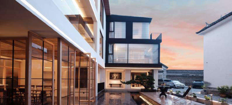 巷陌·Alley Luminance隐奢设计师美学美宿(大理古城广武路店)图片