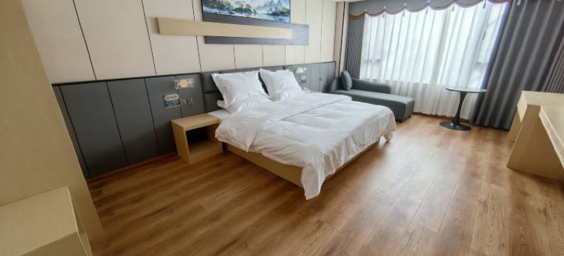 福家院菩巴康桑酒店图片