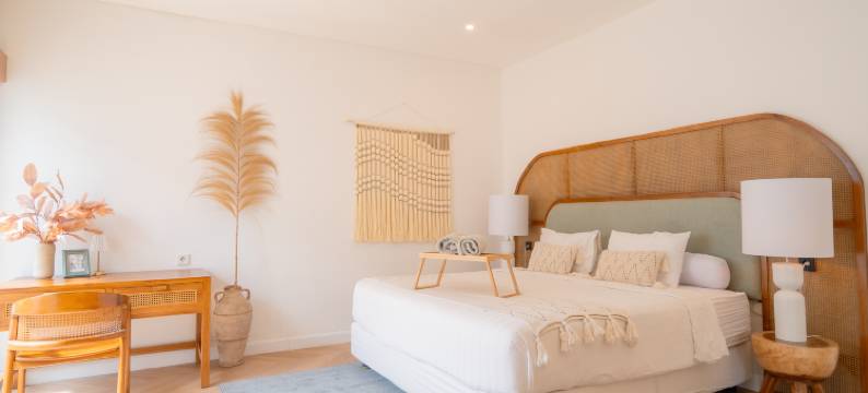 纳吉萨巴厘岛的苍古白棕榈别墅(Villa Palma Blanca Canggu by Nagisa Bali)图片