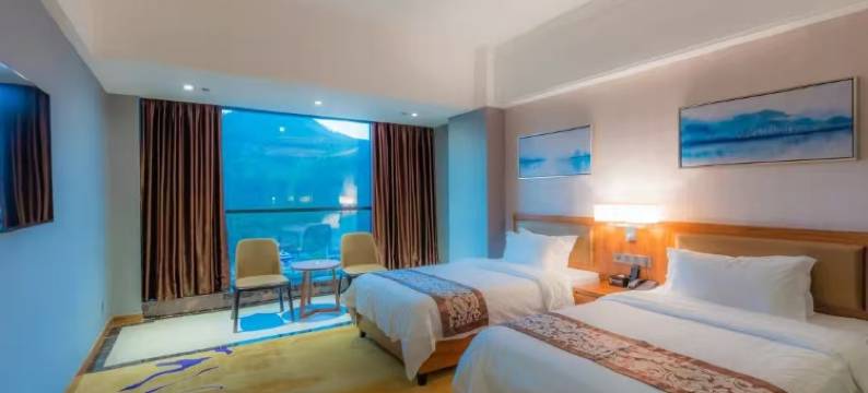 珠海富瑜湾假日酒店(明珠城轨站店)图片