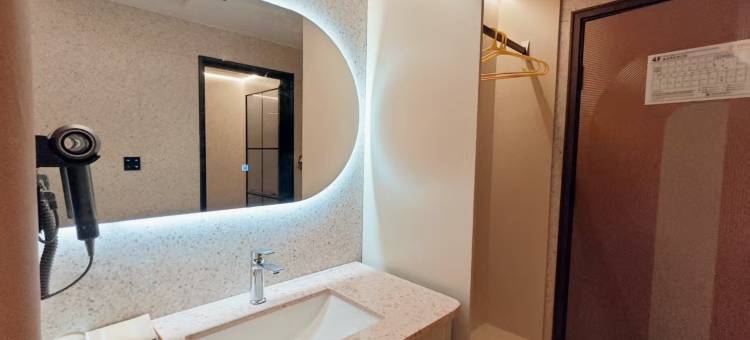 宇果酒店(当阳步行街雅斯广场店)图片