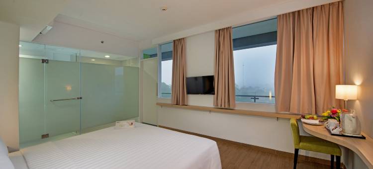 微姿普莱姆帕加加阳博格尔酒店(Whiz Prime Hotel Pajajaran Bogor)图片