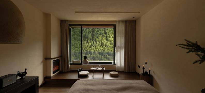 日上三竿丨礼畔·私汤villa(四姑娘山景区店)图片