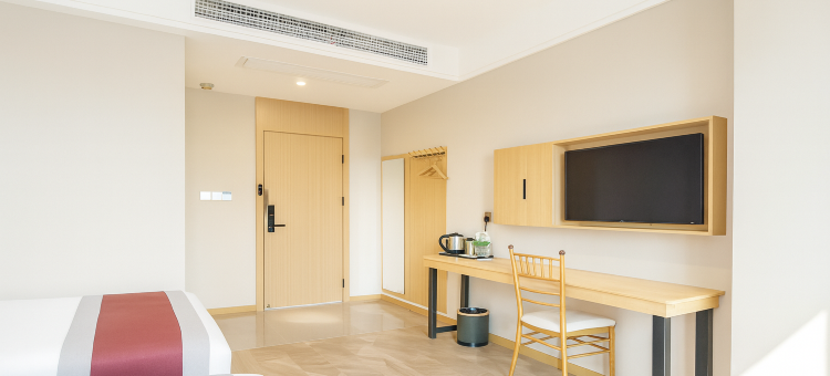 美宜便捷酒店(红安县影视幻城店)图片