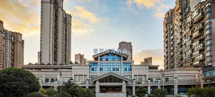 张家港蘭墅环岛酒店(塘桥大润发店)图片