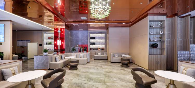 香橙云景酒店(信阳火车站天润广场店)图片