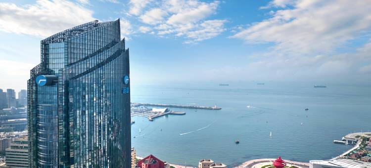 青岛五四广场海景美仑国际酒店图片