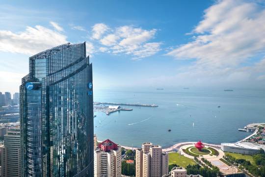 青島五四廣場海景美崙國際酒店