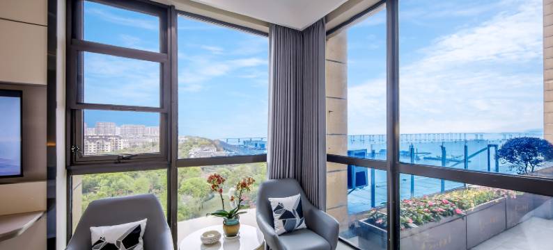 舟山见汐海景(普陀山机场半升洞码头店)图片