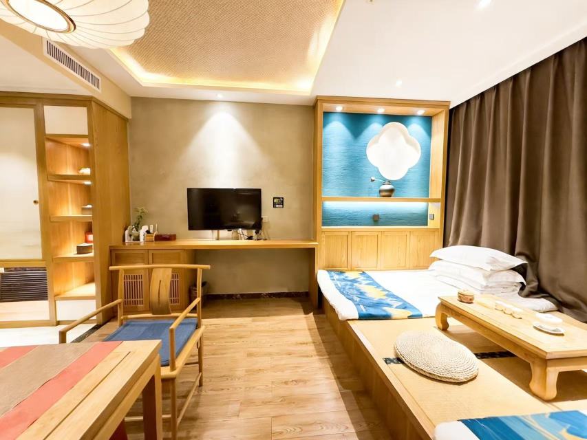 Wutai Mountain Forest wind hall lnnOver view