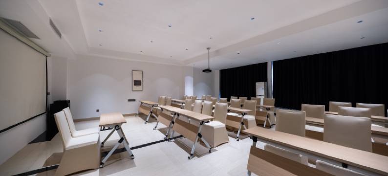 徐闻菠萝田园酒店(徐闻文化广场店)图片