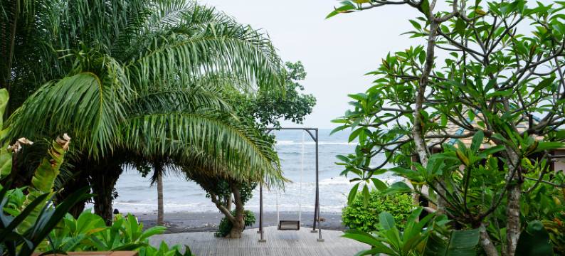 维兰德拉罗维纳酒店(The Grand Villandra Resort Lovina)图片