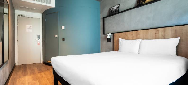 宜必思巴塞罗那格拉诺列尔斯蒙特梅洛酒店(Ibis Barcelona Montmelo Granollers)图片