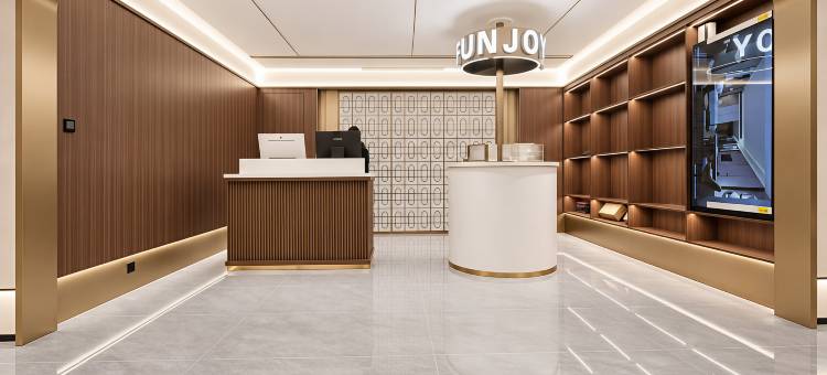 欢享甄选设计师电竞酒店(武汉光谷广场光谷软件园店)图片