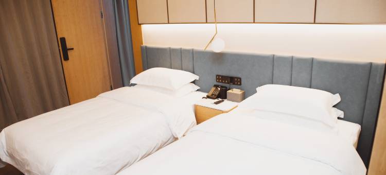 格林电竞酒店(咸阳杨凌高铁南站店)图片