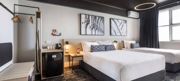 帝国酒店夜帽(Nightcap at Empire Hotel)图片