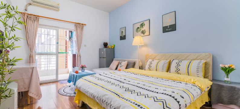 成都金牛叮叮猫民宿图片