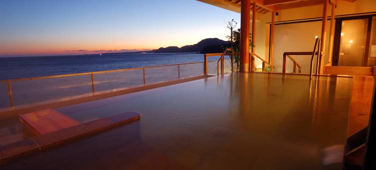 稻取东海汤苑酒店(Inatori Tokai Hotel Yuen)图片