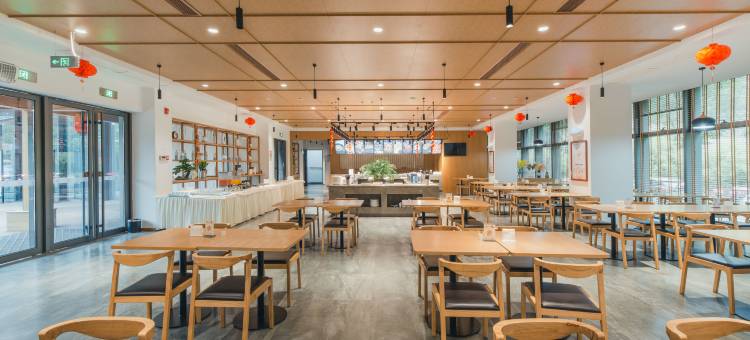 春天里度假酒店(泰安九女峰店)图片