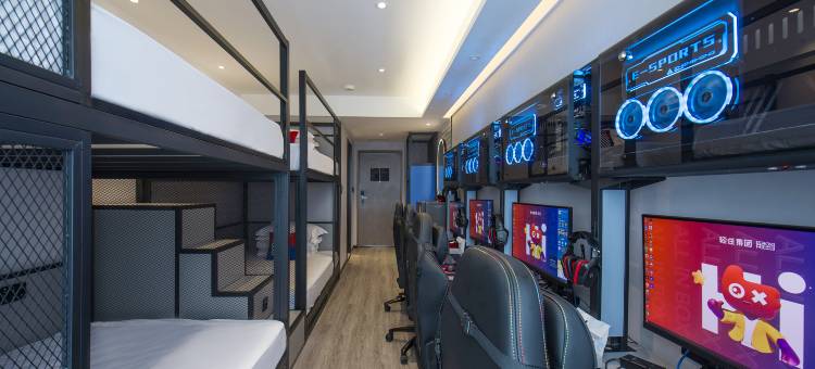 轻BOX电竞酒店(长沙县永旺梦乐城店)图片