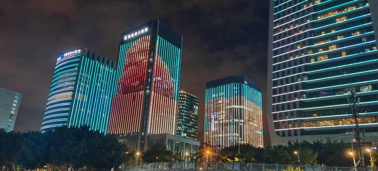 轻享·轻奢美宿(台江金融街万达店)图片
