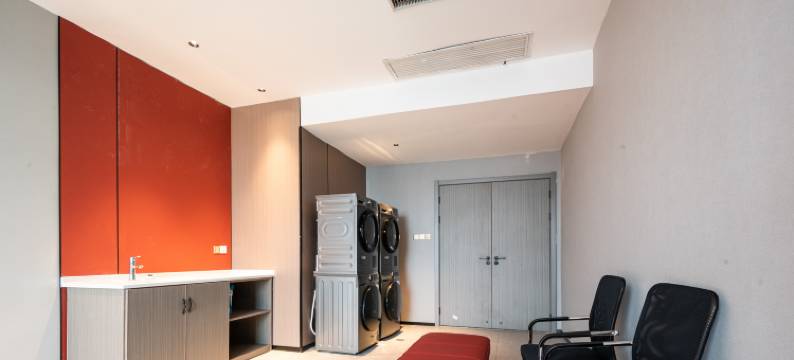 柏曼酒店(武汉文化大道中百广场店)图片