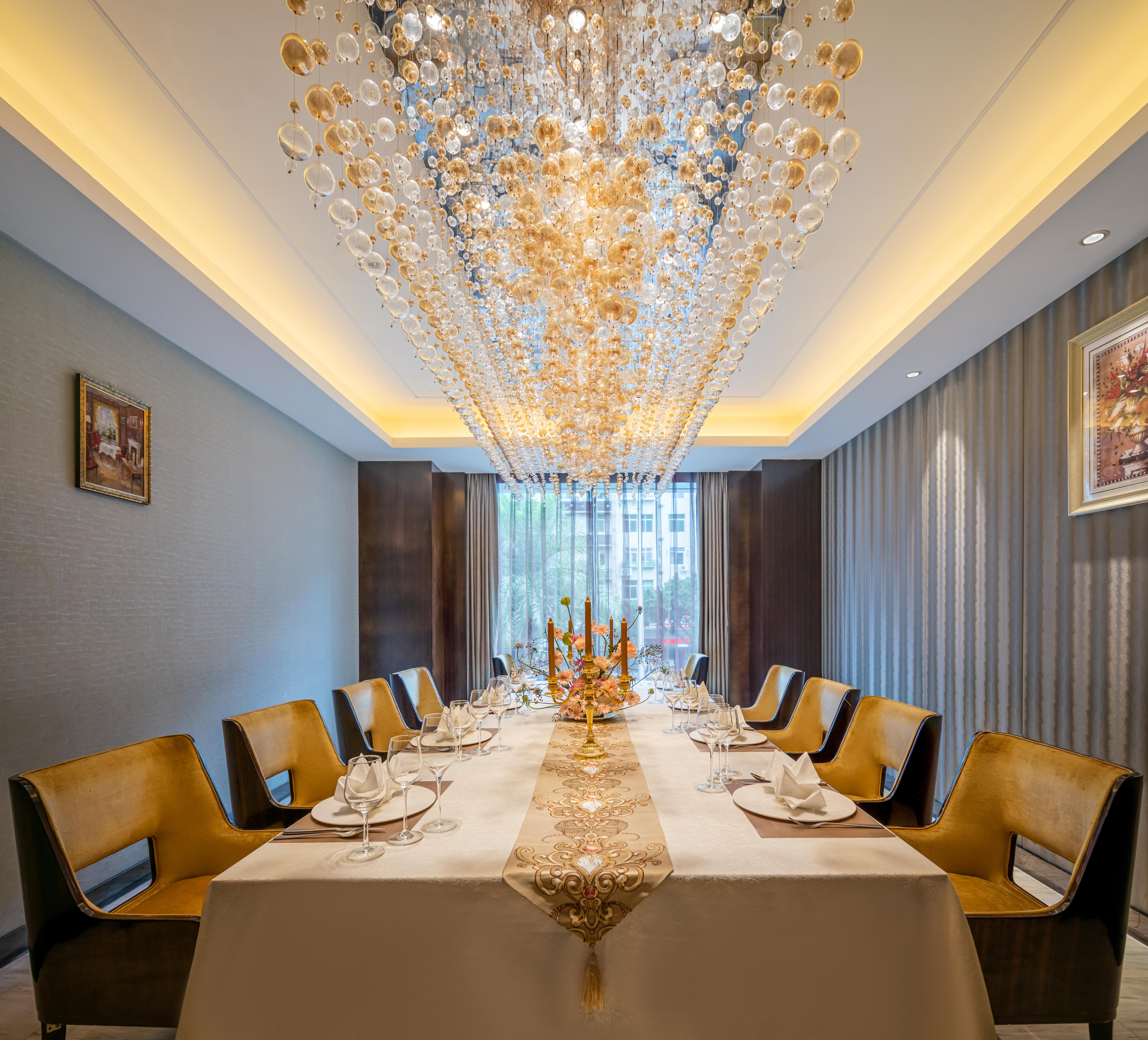 Tianyue Minshan Hotel Over view