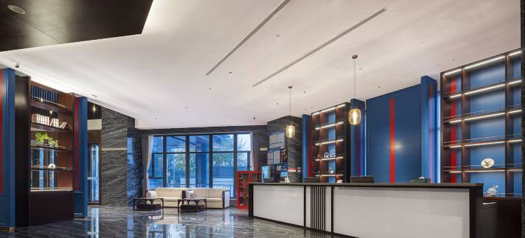 新乡桃李春风酒店(河师大万达广场店)图片