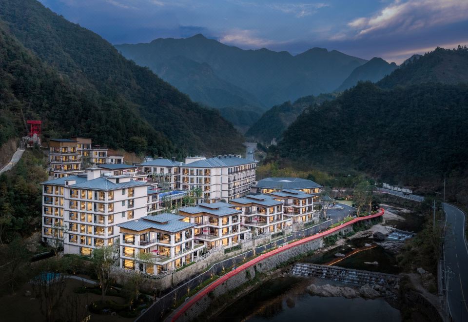 ZAUYIK RESORT HANGZHOUOver view