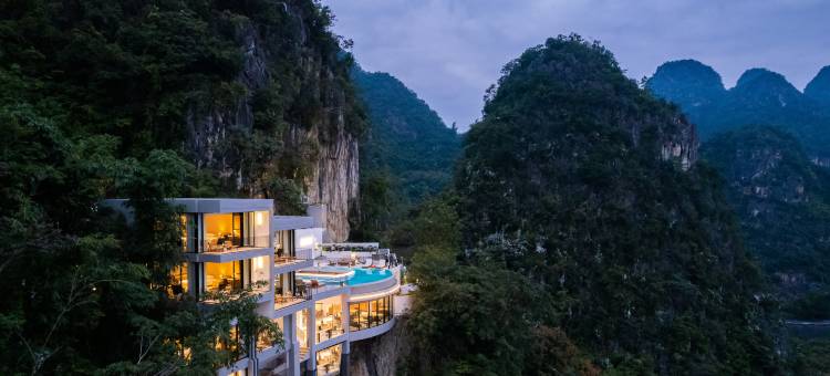 万峰湖峰兮·洞穴丨隐奢金宿图片