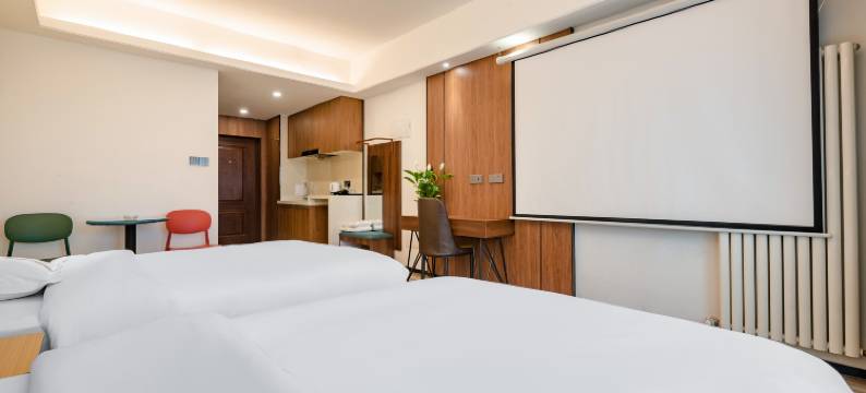 天天有喜酒店(郑州正商寓见铭筑冯庄地铁站店)图片