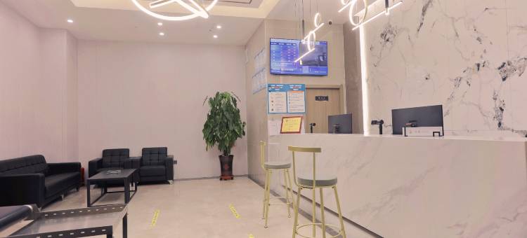 皇冠星珵酒店(奎屯站店)图片