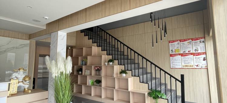 几米酒店(然乌湖店)图片