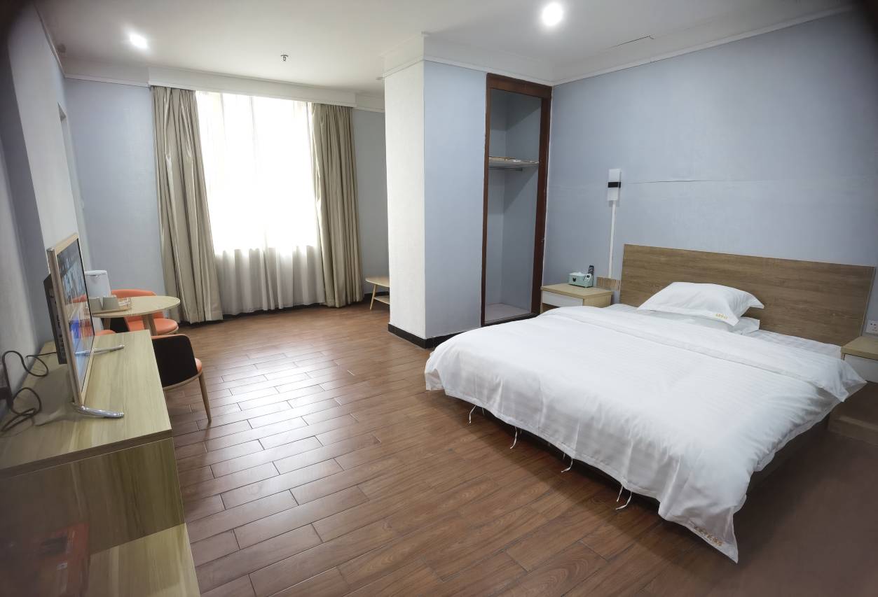 东莞中苑酒店(虎门黄河时装城店)