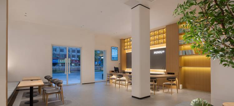 MINIU+米尼优家酒店(赣州南康区南水大道店)图片