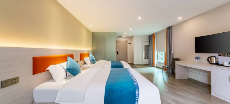 华瑞酒店(解放碑步行街洪崖洞店)图片