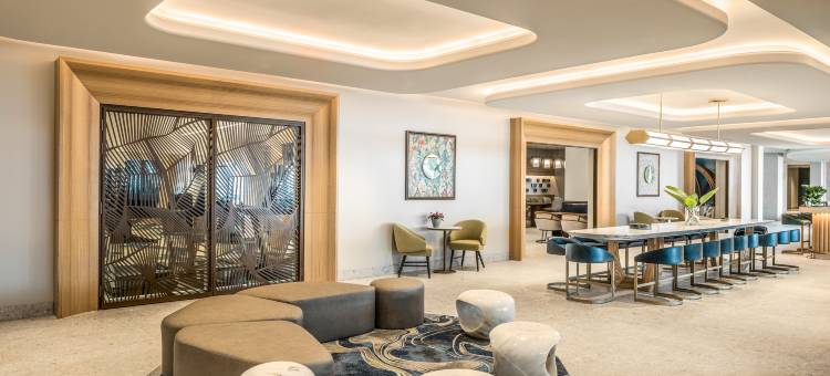 关岛皇冠假日度假酒店(Crowne Plaza Resort Guam)图片