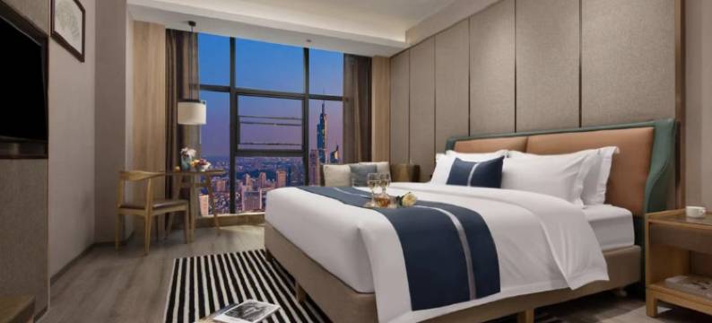 时光漫居酒店(衢州国金中心水亭门店)图片