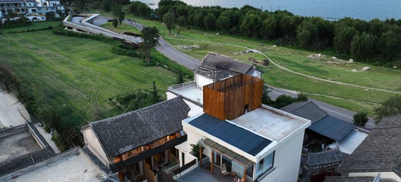 一宿YISUINN·栖海见山度假民宿(龙龛码头洱海生态廊道店)图片