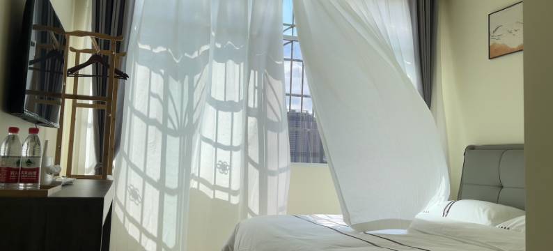 六盘水市钟山区昀扬酒店(凉都体育中心店)图片