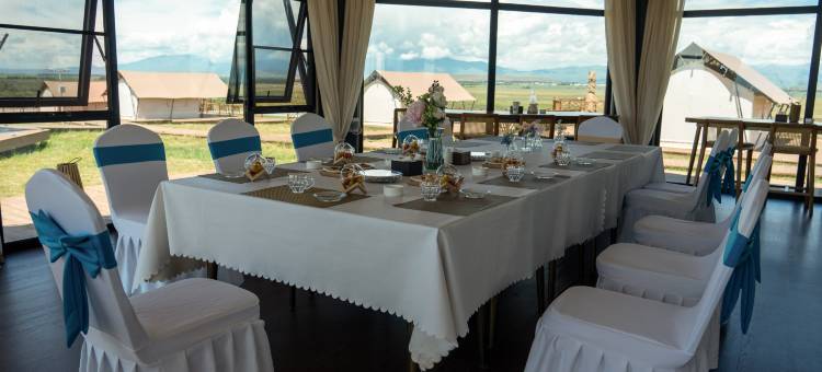 昭苏湿地公园天马浴河野奢营地图片