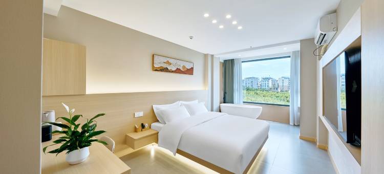 洛宁曼居酒店(聚魁楼店)图片