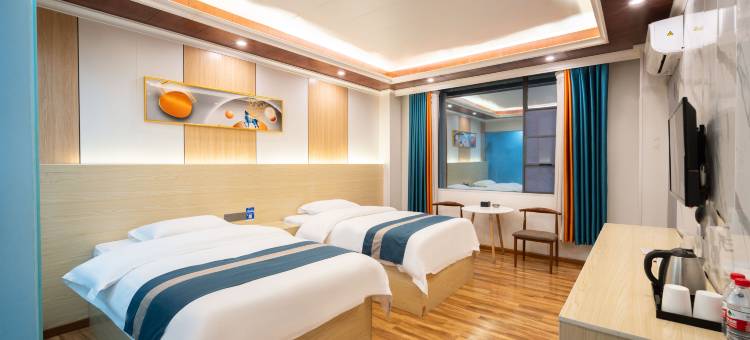 雅江天仙湖大酒店(318国道店)图片