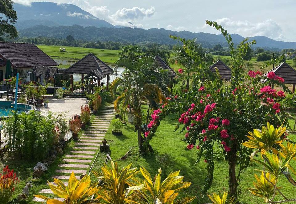 Sansan Resort Hotel Overview