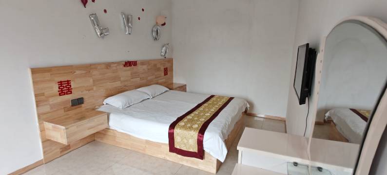 沃德阿拉丁酒店(商河龙桑寺店)图片