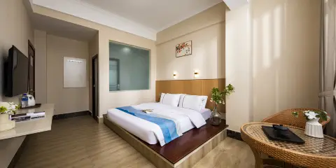 南詔平價酒店(巍山古城高鐵站店)