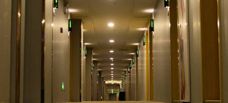 格林豪泰快捷酒店(济南莱芜汽车总站店)图片